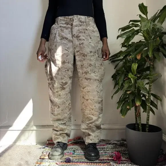 Authentic Camo Cargo utility Pants - unisex Medium Regular - Picture 3 of 7